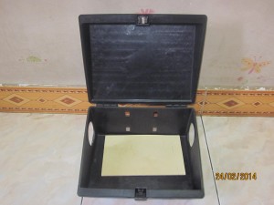 hộp bẫy diệt chuột
